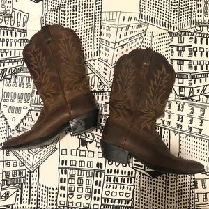 Real Leather Ariat Heritage Cowboy Boots